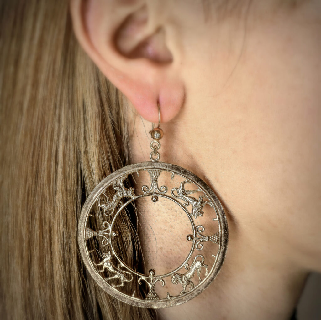 Africa hoop earrings with lions