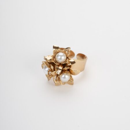 Anello con tre fiori stile Barocco
