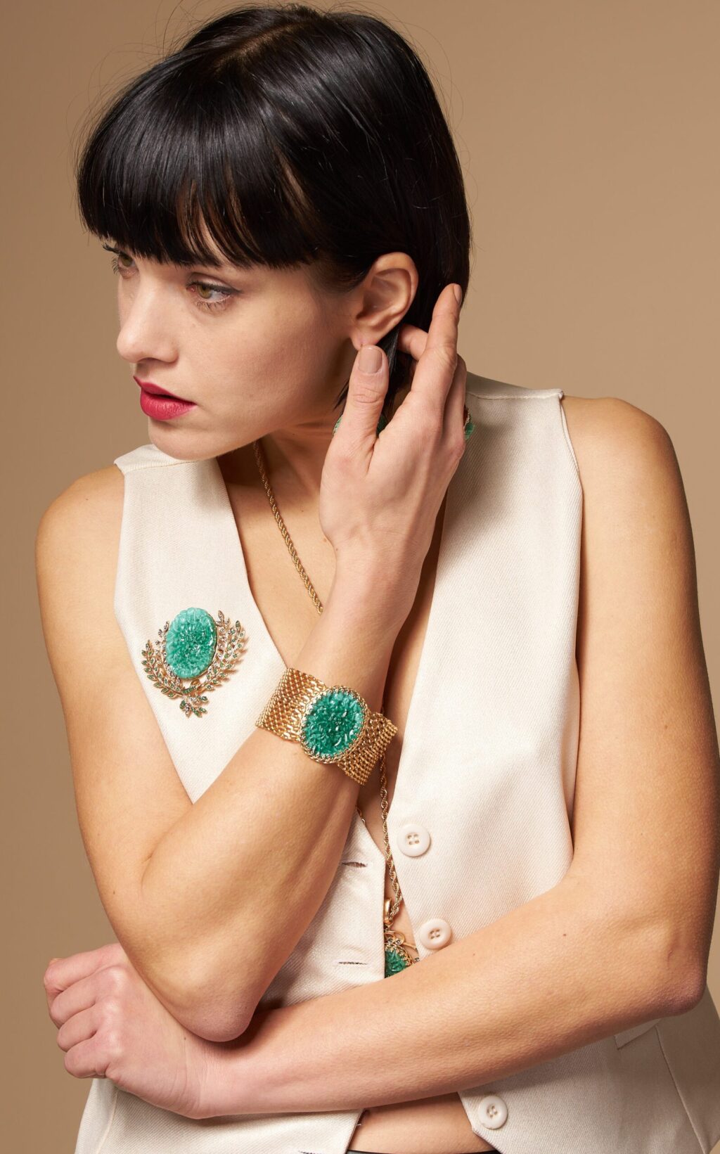 Bracciale a fascia con medaglione