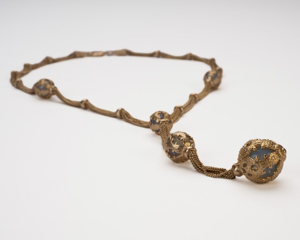 Elegante Parure a sfera "Palla prigioniera"