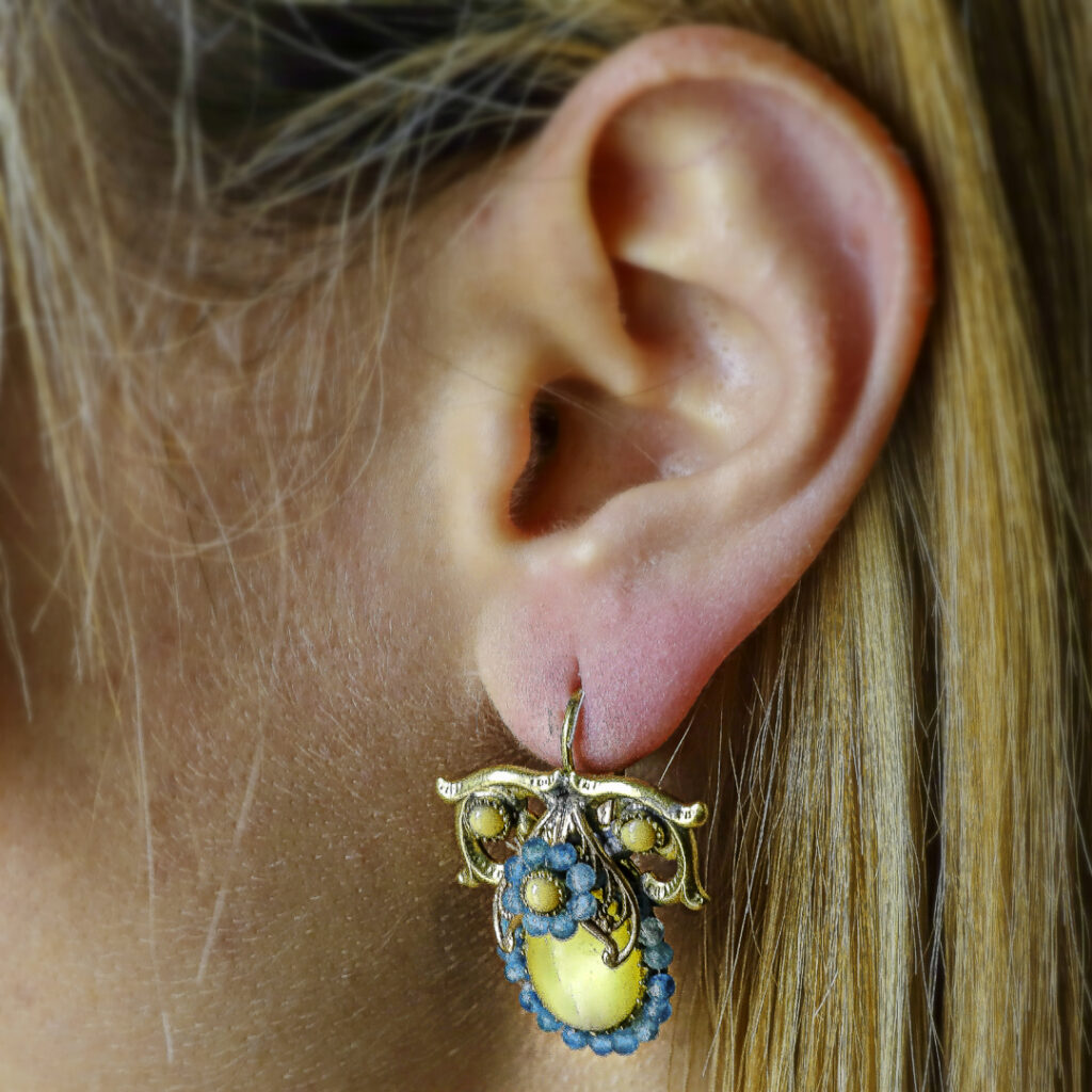 Orecchini Filigrana Ottone con Cristalli Gialli e Blu